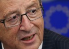 Juncker assume o Executivo da UE prometendo estímulos à economia