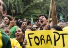 Movimento contra o Governo Dilma cresce e fica mais radical
