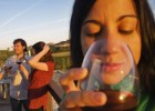 Beber uma taça de vinho por dia faz bem mesmo?
