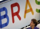 Para driblar baixa popularidade, Dilma abre diálogo pela rede