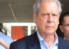 Dirceu é preso acusado de liderar esquema de corrupção na Petrobras