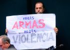 ‘Bancada da bala’ desafia consenso
sobre risco de liberar porte de arma