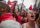 As imagens da manifestação anti-impeachment