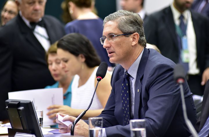 O presidente da comissão do impeachment, deputado Rogério Rosso (PSD). O presidente da comissão do impeachment, deputado Rogério Rosso (PSD).