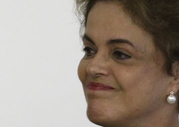 Temer tenta se desligar de Dilma em ação para evitar sua cassação