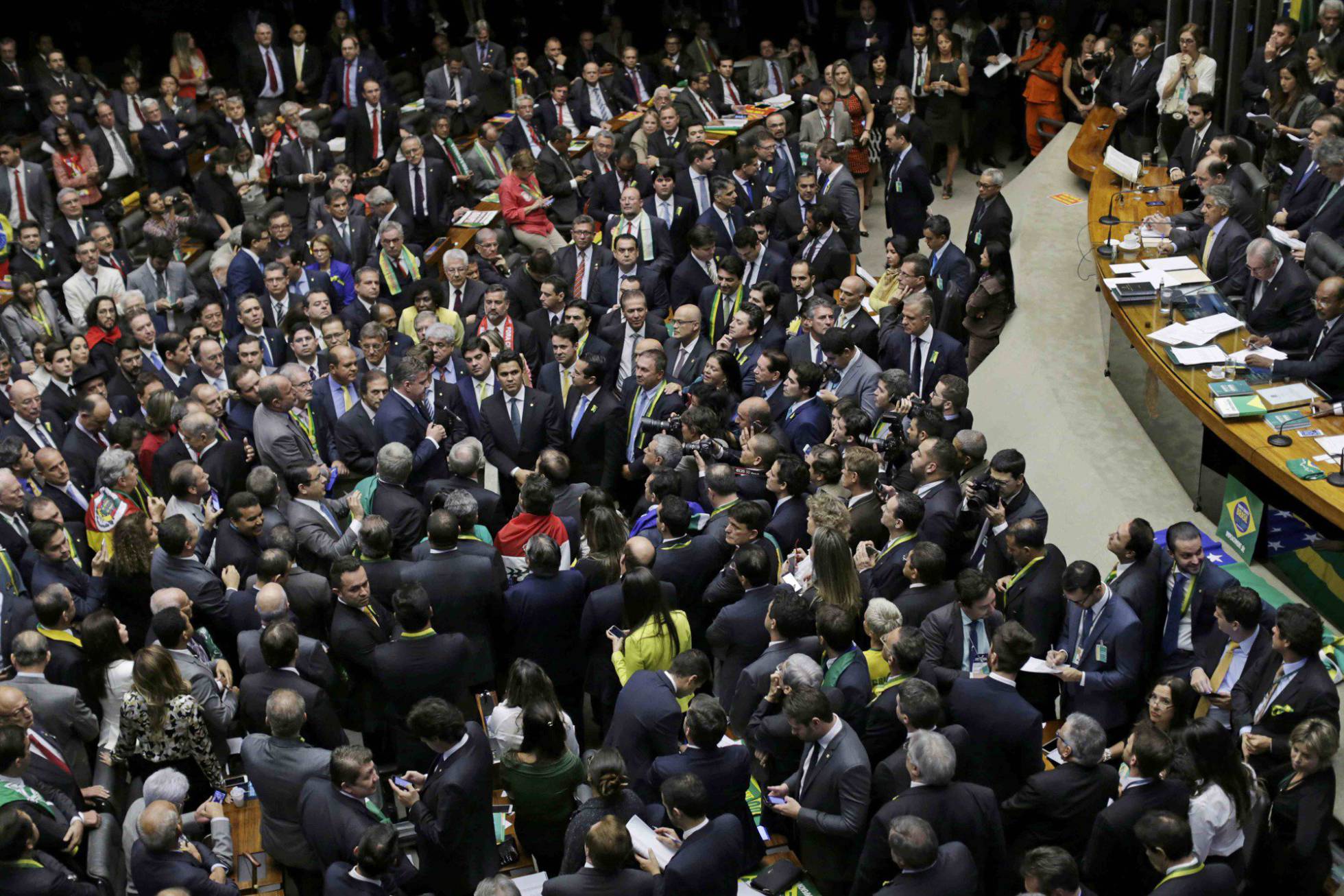 Votação na Câmara dos Deputados Votação na Câmara dos Deputados
