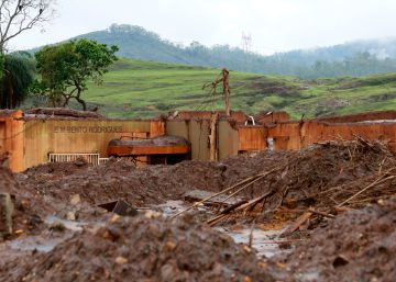 Procuradoria pede 155 bilhões de empresas por danos em Mariana