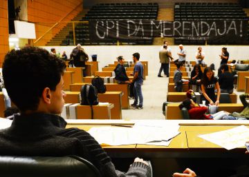 Estudantes travam guerra de resistência por CPI da merenda