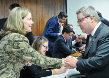 El 60% de los senadores que juzgan a Rousseff enfrenta causas en la Justicia El 60% de los senadores que juzgan a Rousseff enfrenta causas en la Justicia