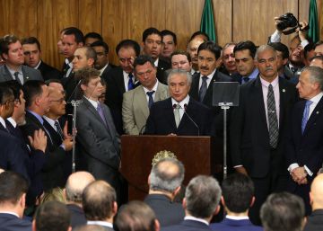 Um ano depois, consórcio do impeachment caminha para banco dos réus