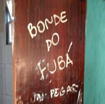 Inscrição na casa onde crime ocorreu, no morro do Barão.