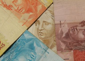 PIB do Brasil recua 5,4% e confirma maior recessão em 25 anos