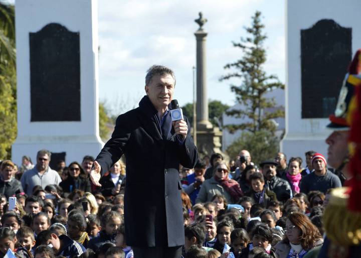 Macri se desgasta mas resiste nas pesquisas depois de forte ajuste Macri se desgasta mas resiste nas pesquisas depois de forte ajuste