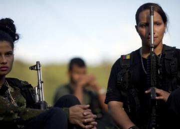 FARC fecham acordo e dizem que vão depor armas após 50 anos de guerra