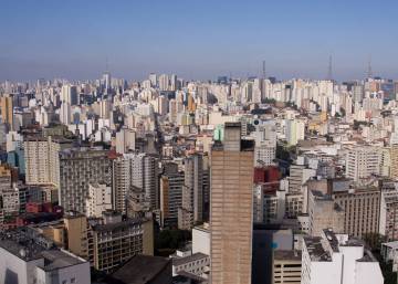 Pessimismo recua na economia com expectativa de impeachment e exterior