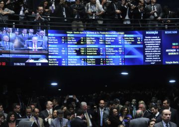 Como foi a votação do impeachment de Dilma no Senado