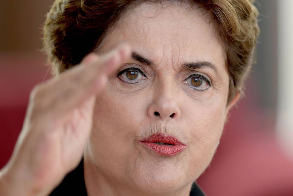 Dilma: senadores relutantes com impeachment mantiveram direitos Dilma: senadores relutantes com impeachment mantiveram direitos