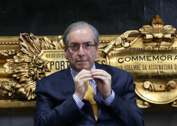 Isolado, Eduardo Cunha cai e vira homem-bomba