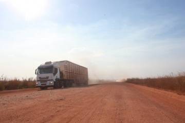 BR-158 é usada, sobretudo, pelos caminhões de gado e soja.