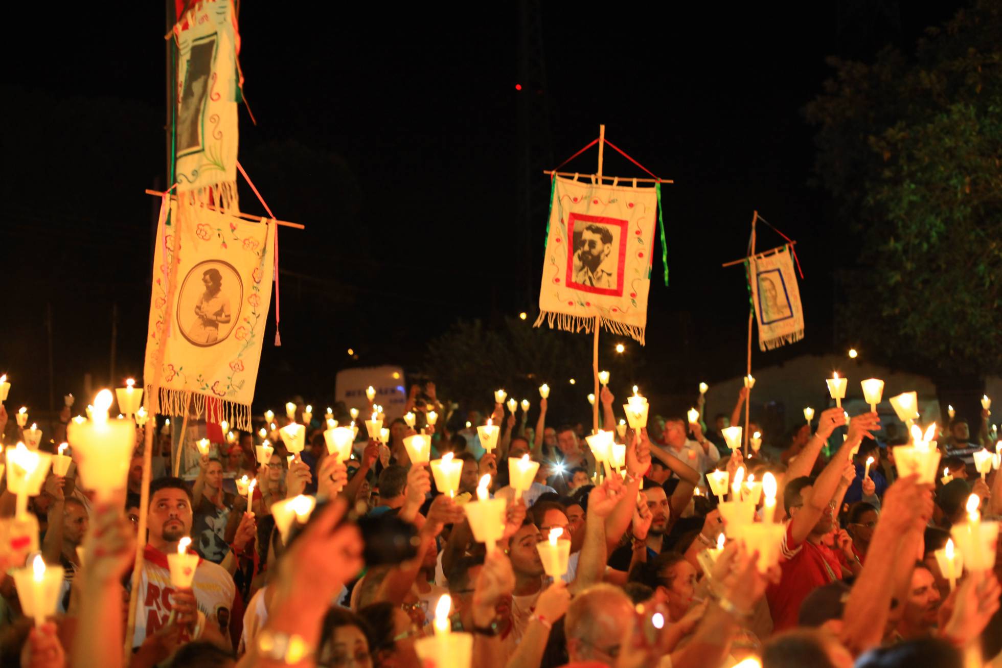 Romaria dos Mártires realizada na cidade de Ribeirão Cascalheira, MT. Romaria dos Mártires realizada na cidade de Ribeirão Cascalheira, MT.