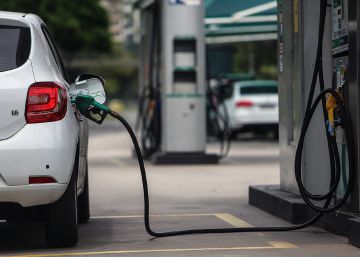 Petrobras estreia política de preço da gasolina para enviar mensagem a investidor
