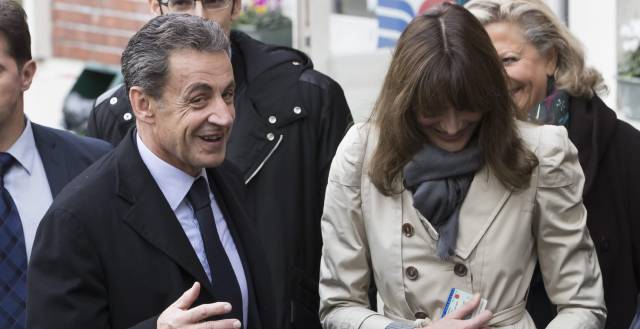Sarkozy e Carla Bruni.