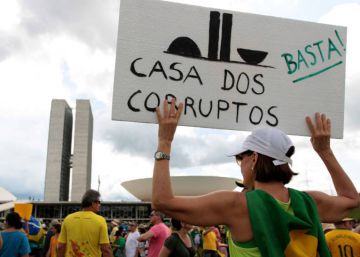 Congresso se apressa para votar projetos de Temer antes de novas delações