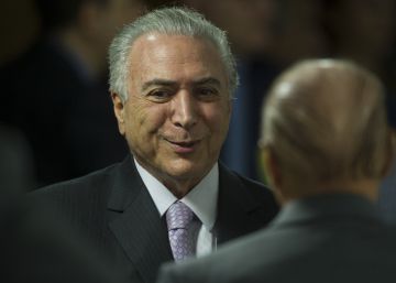 Refém da Lava Jato, Temer age para segurar PSDB sem melindrar o Centrão