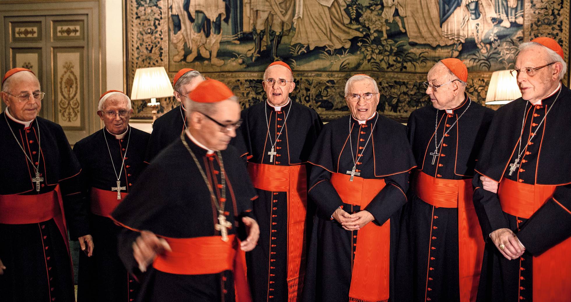 Bispos reunidos no Vaticano. Bispos reunidos no Vaticano.