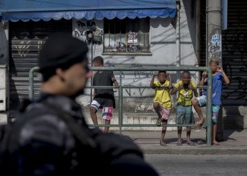 O Comando Vermelho, do presídio em uma ilha paradisíaca à guerra sangrenta por território