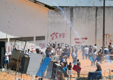 ONGs acusam Governo do RN de ser “coparticipante” por mortes no presídio de Alcaçuz ONGs acusam Governo do RN de ser “coparticipante” por mortes no presídio de Alcaçuz