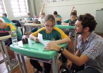 Professor cria método para ajudar aluno a aprender a estudar