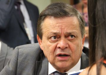 Supremo libera Maia para disputa na Câmara que terá base de Temer rachada