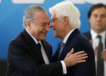 Juiz faz alusão a Lula e suspende posse de Moreira Franco como ministro