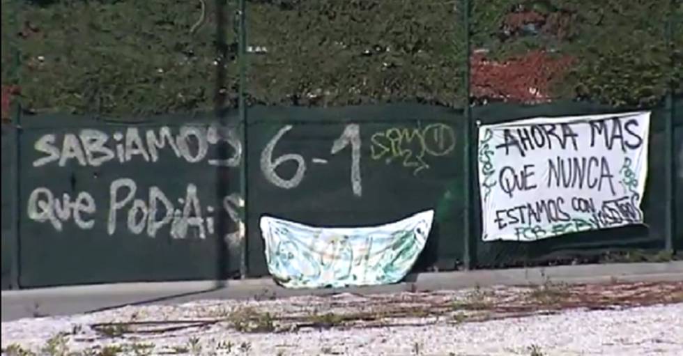 Manifestações dos torcedores do Barça em apoio ao time azul-grená.