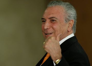 À caça de boa notícia, Temer anuncia melhora do emprego