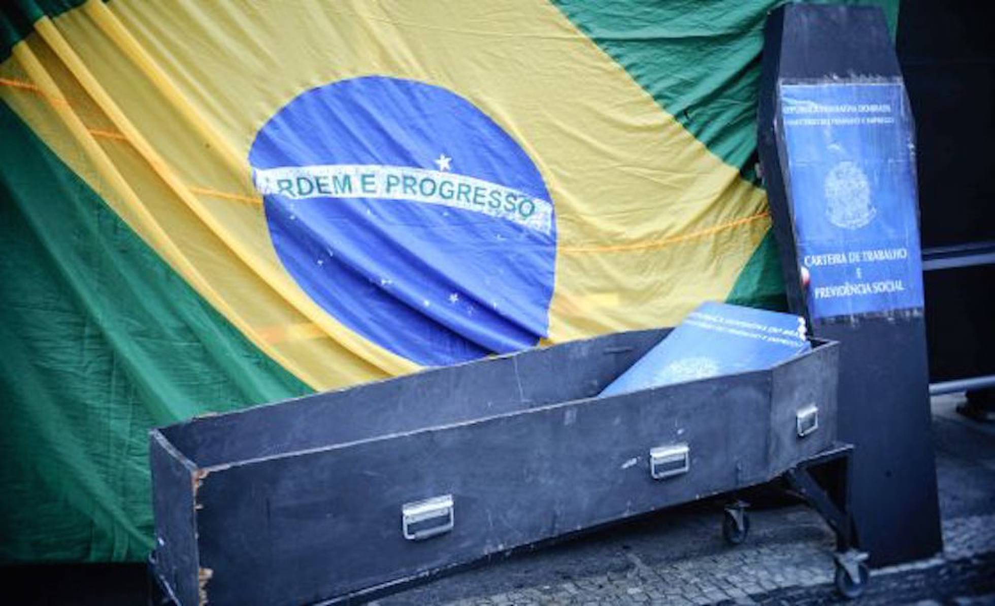 Fim da CLT