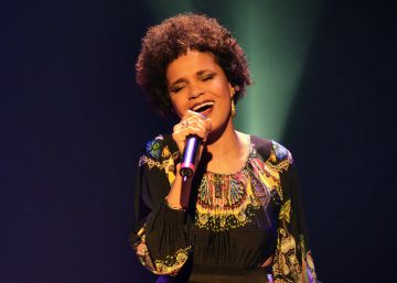 Teresa Cristina: “O samba reflete o machismo, mas de um modo menos hipócrita” Teresa Cristina: “O samba reflete o machismo, mas de um modo menos hipócrita”