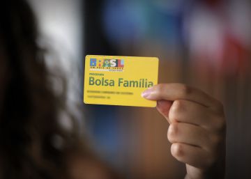 Torcedores do Paraná debocham de nordestinos com gritos de “Bolsa Família” em estádio Torcedores do Paraná debocham de nordestinos com gritos de “Bolsa Família” em estádio