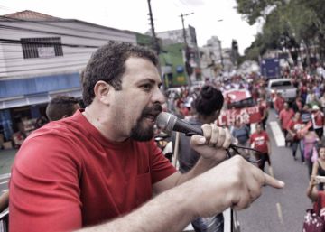“Aprovação das reformas aprofundaria o abismo entre o Congresso e a sociedade” “Aprovação das reformas aprofundaria o abismo entre o Congresso e a sociedade”