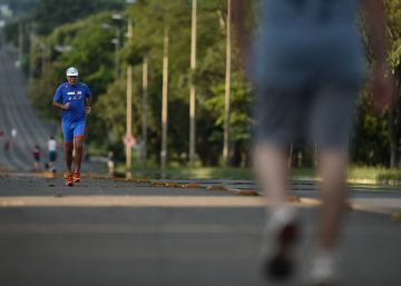 6.000 ou 10.000 passos, quanto é preciso caminhar diariamente? 6.000 ou 10.000 passos, quanto é preciso caminhar diariamente?