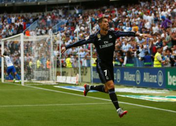 Real Madrid vence o Málaga por 2 x 0 e volta a ser campeão espanhol Real Madrid vence o Málaga por 2 x 0 e volta a ser campeão espanhol