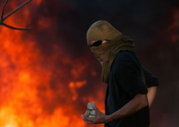 Protesto convulsiona Brasília e Temer é criticado por convocar Forças Armadas
