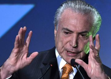 O preço do poder para Temer: perdão de dívida, concessão de rádio e verba a parlamentares O preço do poder para Temer: perdão de dívida, concessão de rádio e verba a parlamentares