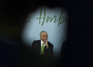 No mesmo dia, Temer depõe sobre corrupção e é julgado no TSE por crime eleitoral