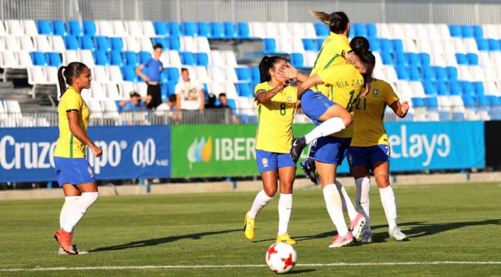 Seleção feminina Emily Lima
