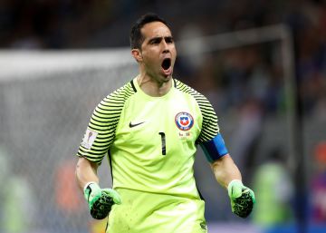 Bravo! Goleiro pega três pênaltis, Chile bate Portugal e vai à final da Copa das Confederações Bravo! Goleiro pega três pênaltis, Chile bate Portugal e vai à final da Copa das Confederações
