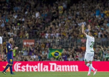 Barcelona goleia a Chapecoense por 5 x 0 e conquista o Troféu Joan Gamper Barcelona goleia a Chapecoense por 5 x 0 e conquista o Troféu Joan Gamper