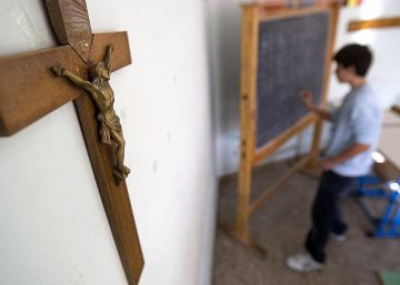 STF decide que escola pública pode promover crença específica em aula de religião