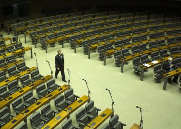 Denúncia contra Temer vira imbróglio jurídico na Câmara e pode levar dois meses para ser votada Denúncia contra Temer vira imbróglio jurídico na Câmara e pode levar dois meses para ser votada